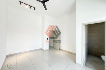 Robin @ Bandar Rimbayu