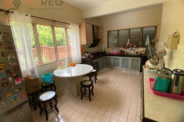 Seksyen 8, Shah Alam