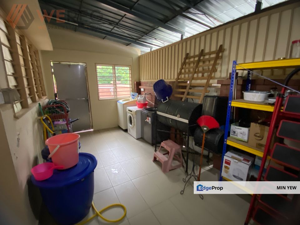 2sty Nice Renovated Corner Lot !! @ Seksyen 8, Shah Alam,Selangor, Selangor, Shah Alam