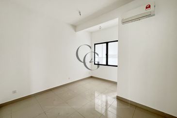 Lucent Residence @ twentyfive.7