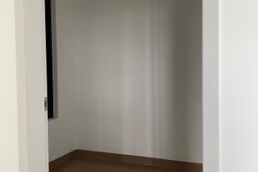 Amber Residence @ twentyfive.7