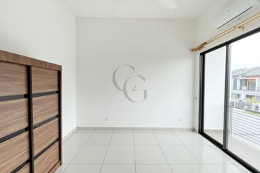 Robin @ Bandar Rimbayu