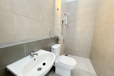 Robin @ Bandar Rimbayu