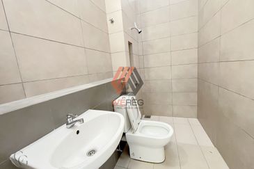 Robin @ Bandar Rimbayu