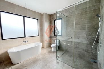 Freesia Residences @ Tropicana Aman