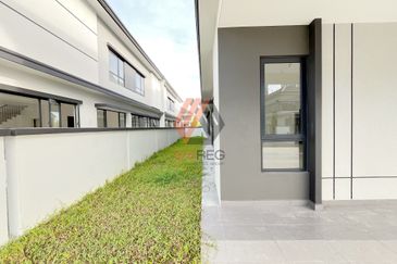 Freesia Residences @ Tropicana Aman