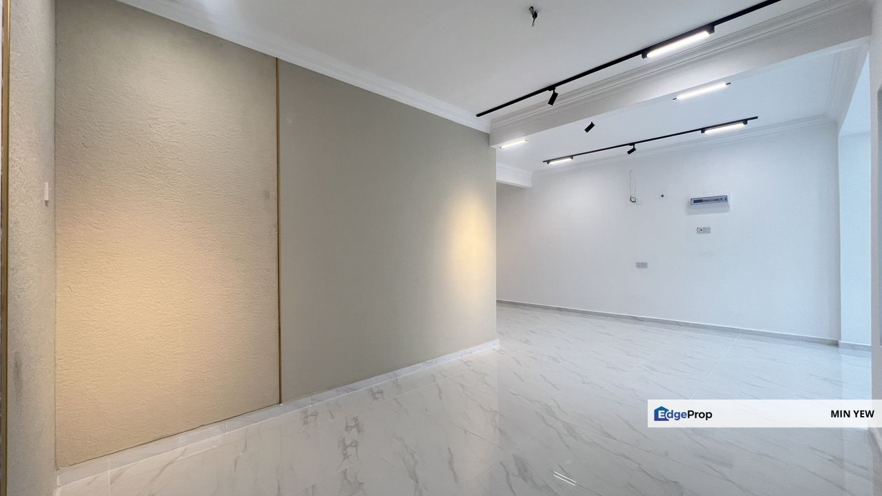 Nice Renovated 2sty @ Taman Gembira, Klang, Selangor, Klang