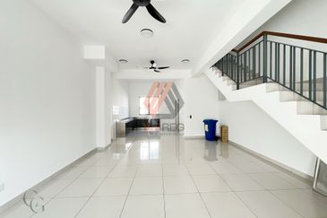 Robin @ Bandar Rimbayu