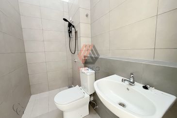 Robin @ Bandar Rimbayu