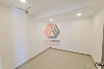 Taman Tepi Sungai ( Taman Teluk Pulai Indah )