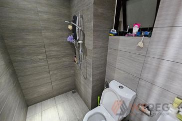 Amber Residence @ twentyfive.7