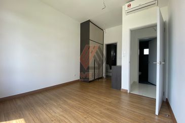 Amber Residence @ twentyfive.7