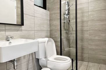 Amber Residence @ twentyfive.7