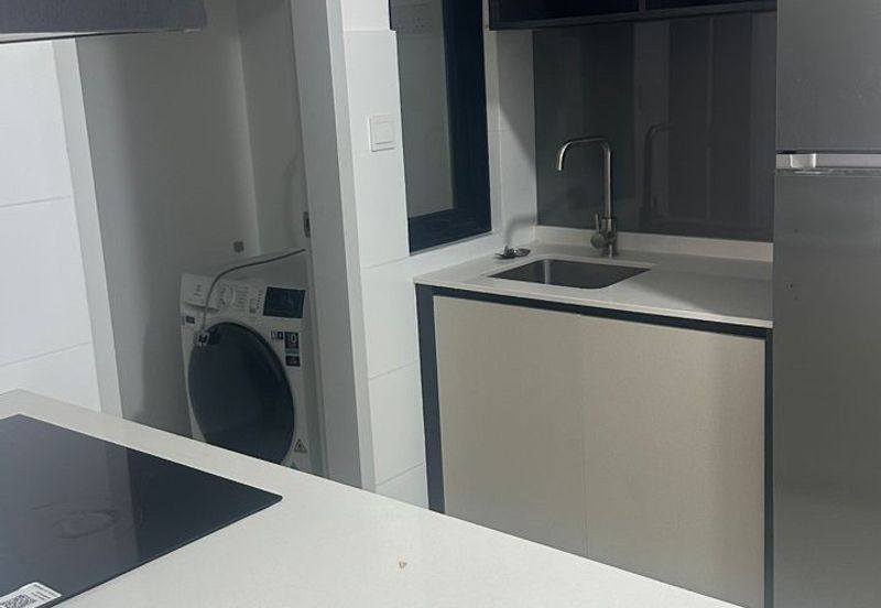 Amber Residence @ twentyfive.7