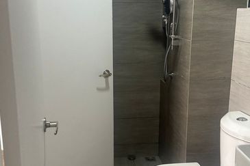 Amber Residence @ twentyfive.7