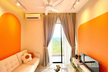 Amber Residence @ twentyfive.7