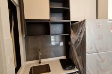 Amber Residence @ twentyfive.7