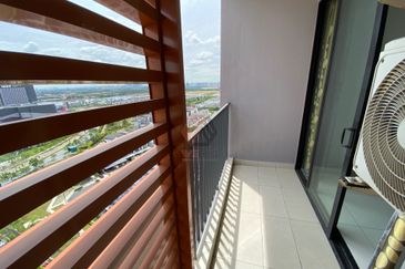 Amber Residence @ twentyfive.7