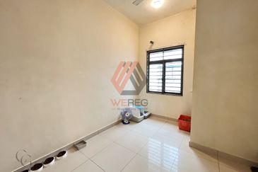 Scarlet @ Bandar Rimbayu