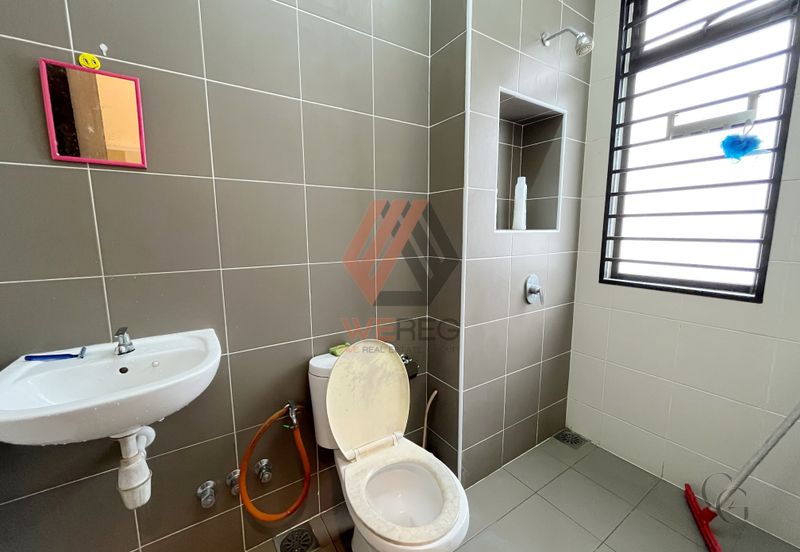 Scarlet @ Bandar Rimbayu