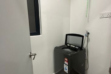 Amber Residence @ twentyfive.7