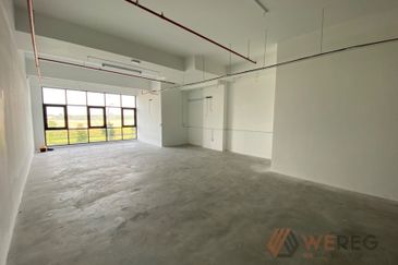 Quayside Shoppes, Amber Residence