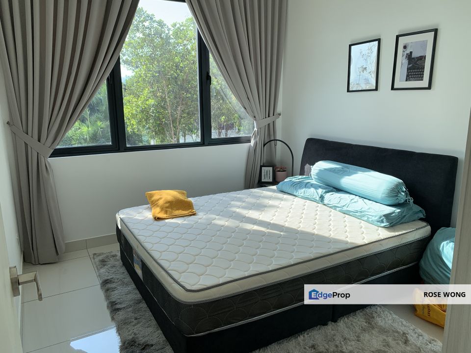 Very Cheap! Unblocked Bright Windy Park View Parc3 Serviced residence, Kuala Lumpur, Cheras