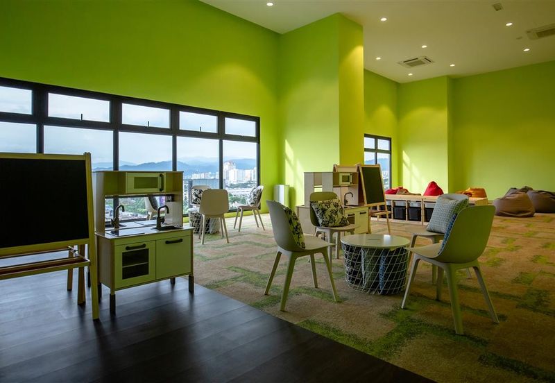 28 Boulevard (28 BLVD)