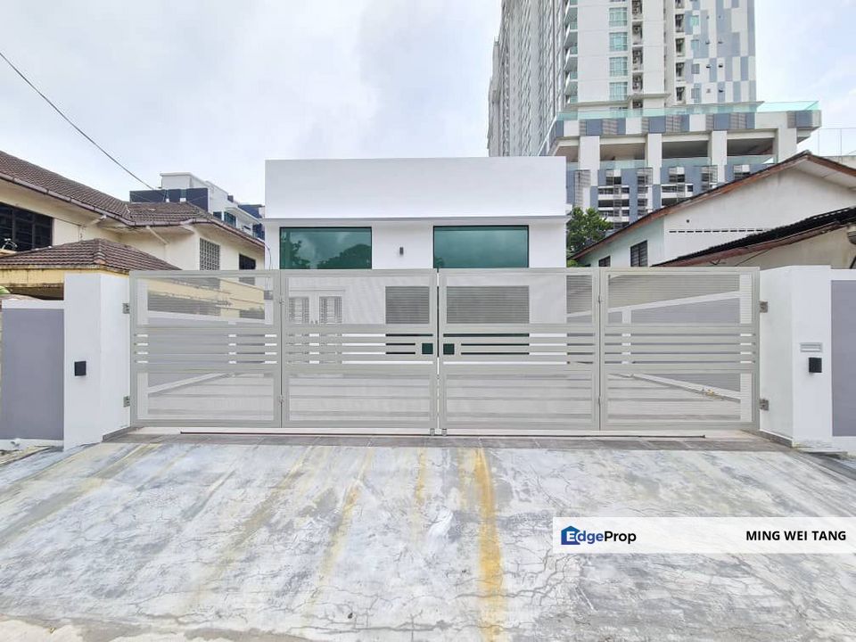 Kolam Ayer Single Storey Bungalow Behind MCD for Sale for Sale RM618