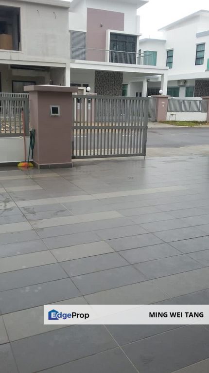 Taman Pulai Hijauan Double Storey Terrace 4 Bedroom 3 Bathroom for Sale, Johor, Kangkar Pulai