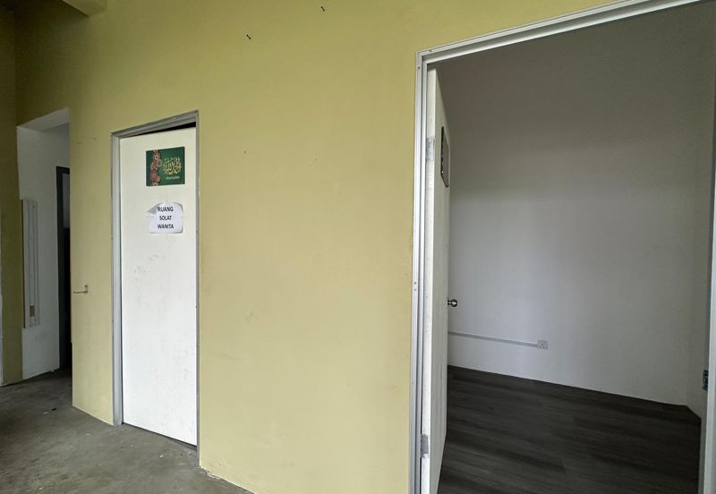 68 Avenue @ Gelang Patah