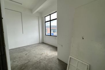 68 Avenue @ Gelang Patah