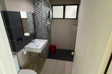 Ujana Executive Apartment