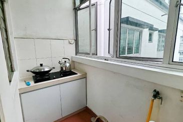 Bistari Impian Apartment @ Larkin