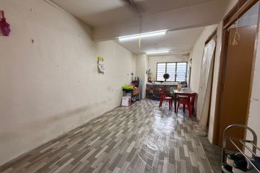 Flat Taman Ungku Tun Aminah
