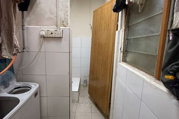 Flat Taman Ungku Tun Aminah