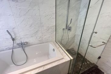 Emerald Bay @ Puteri harbour