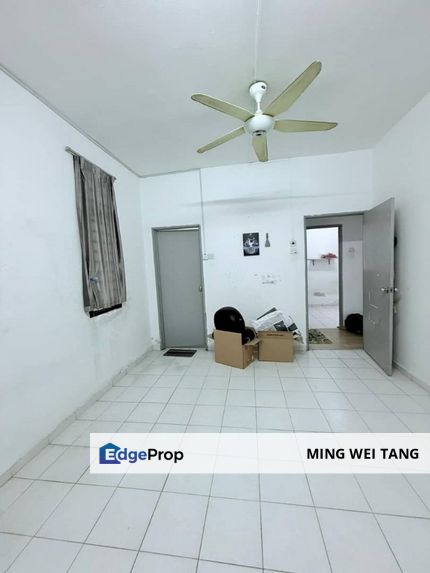 Larkin Idaman 3 Bedroom 2 Bathroom for Sale, Johor, Johor Bahru