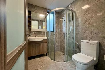 Forest City Golf Resort, Gelang Petah