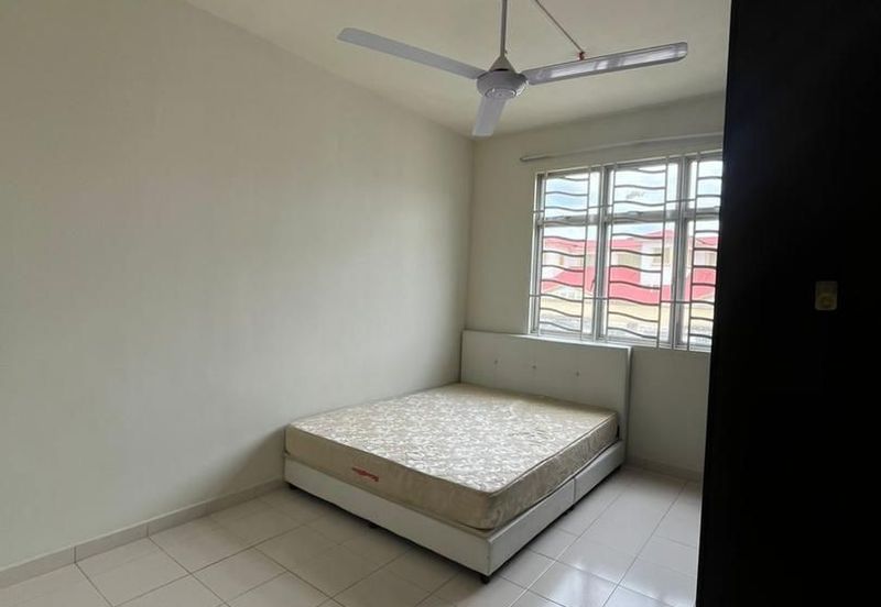 Villa Krystal, Bandar Selesa Jaya