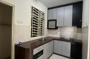 Villa Krystal, Bandar Selesa Jaya