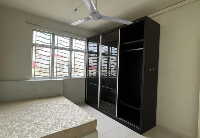 Villa Krystal, Bandar Selesa Jaya