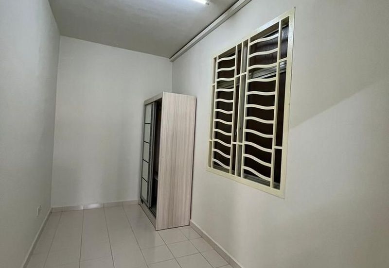 Villa Krystal, Bandar Selesa Jaya
