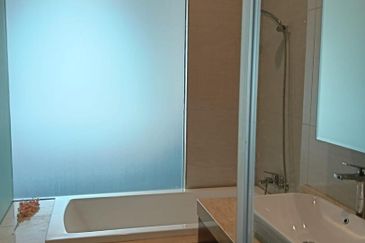 Puteri Cove Residences