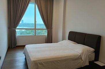 Puteri Cove Residences