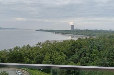 Puteri Cove Residences