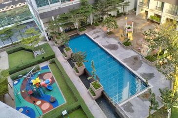 Dedaun Hijau (Greenfield Regency)