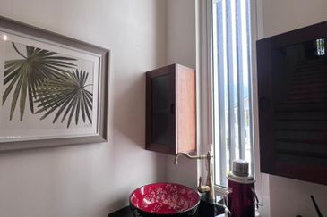 Emerald Bay @ Puteri harbour