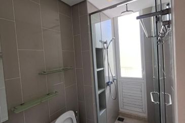 Emerald Bay @ Puteri harbour