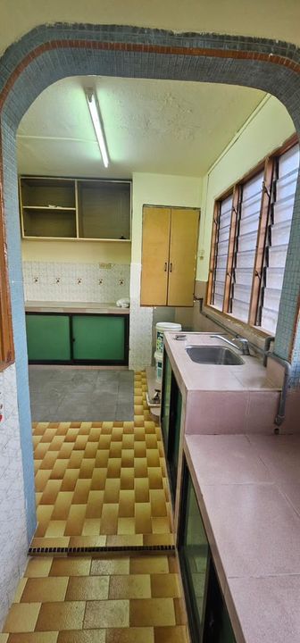 Flat Taman Ungku Tun Aminah 2 Bedrooms 1 Bathrooms for Sale , Johor, Johor Bahru